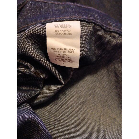 Daisy Fuentes Jeans, Women's Size 6, bell bottom pleated look, dark wash, NWT - Picture 5 of 5